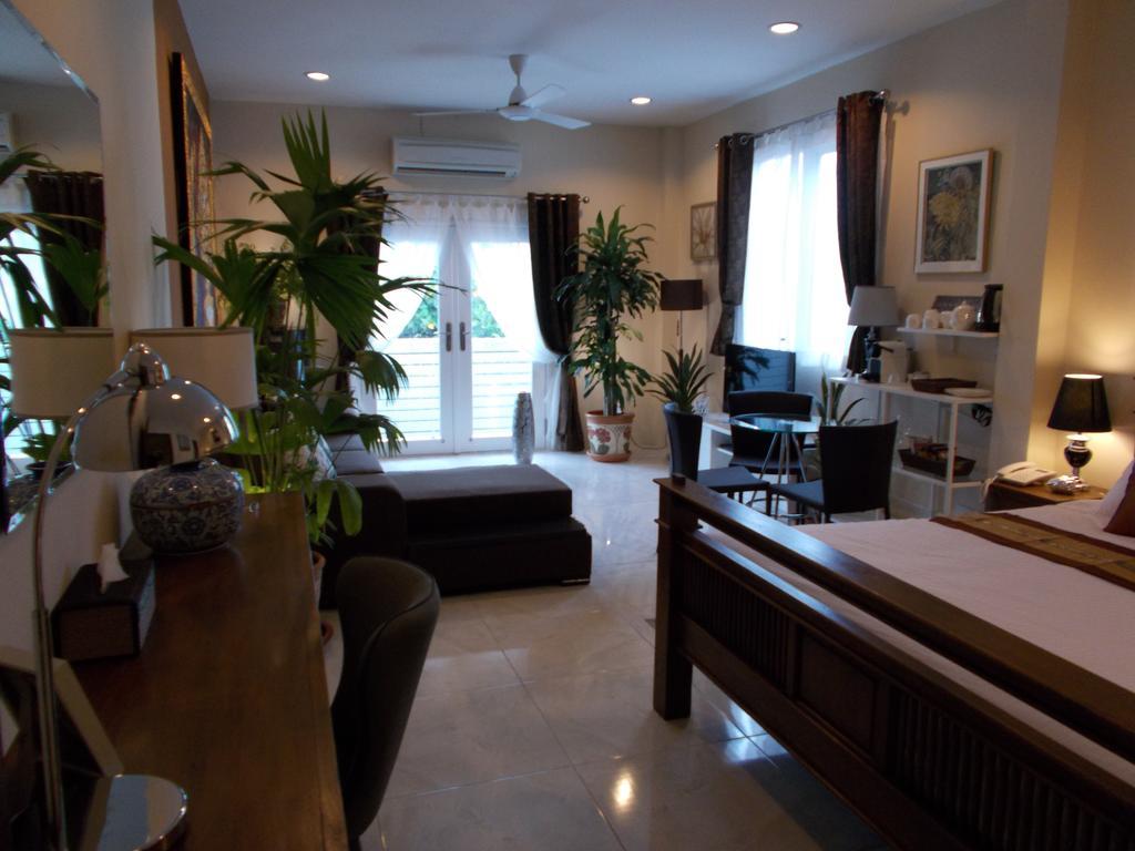 Wualai Residence Chiang Mai Extérieur photo